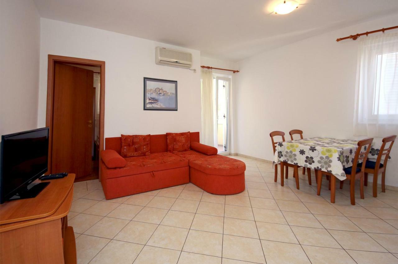 Dalmacia Apartments Srima Luaran gambar