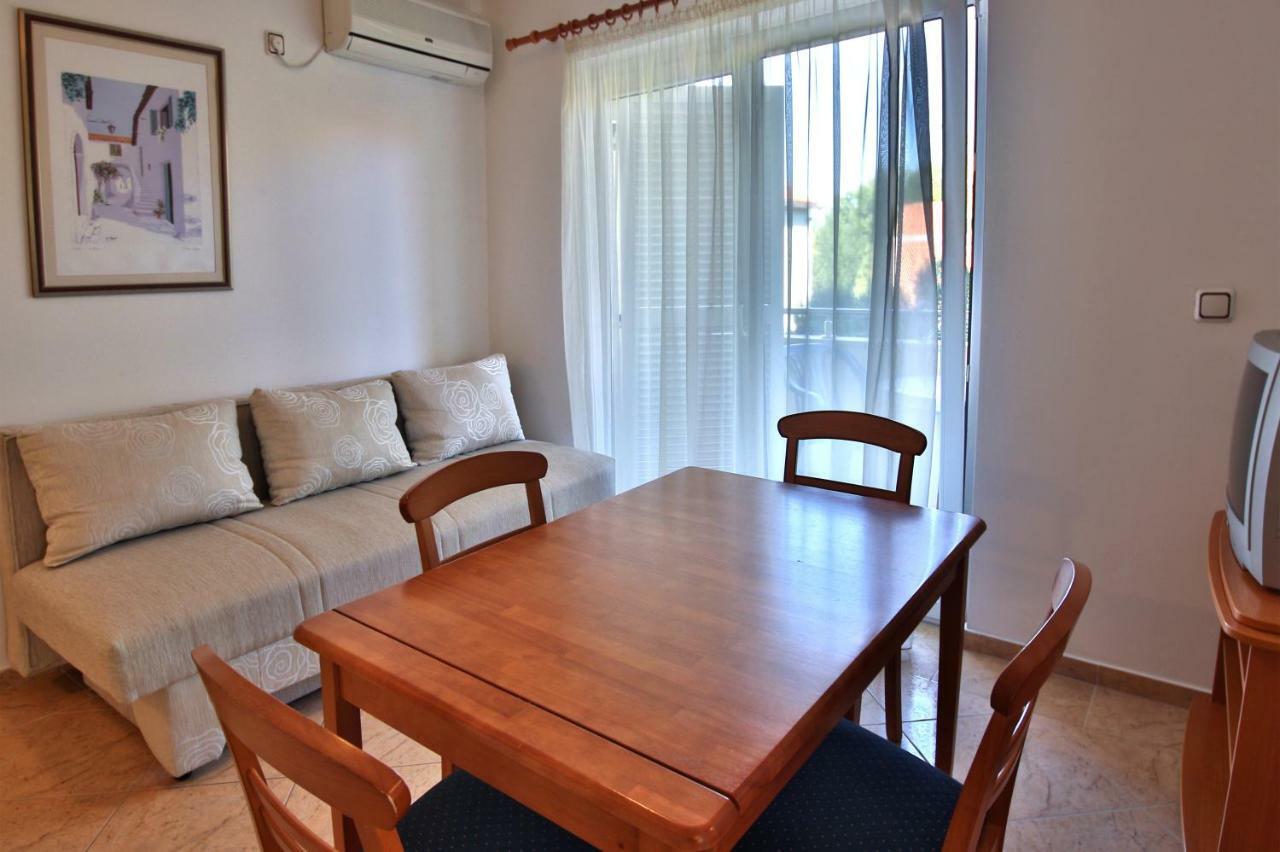 Dalmacia Apartments Srima Luaran gambar