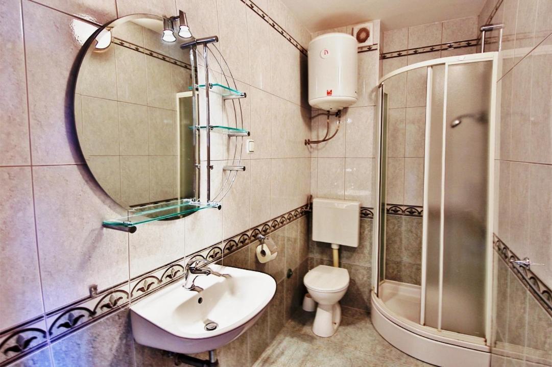 Dalmacia Apartments Srima Luaran gambar